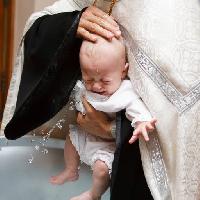 Pixwords Billedet med baby, prast, fader, grade, grade, vand Irina Lyulko (Ajni)