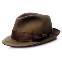 Pixwords Billedet med hat, hoved, rødbrun Milosluz - Dreamstime