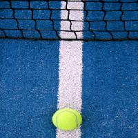 Pixwords Billedet med tennis, bold, netto, sport Maxriesgo - Dreamstime