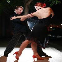 Pixwords Billedet med dans, mand, kvinde, sort, kjole, scene, musik Konstantin Sutyagin - Dreamstime